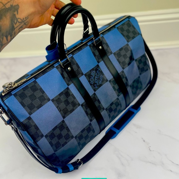 Louis Vuitton duffel bag - Picture 1 of 16